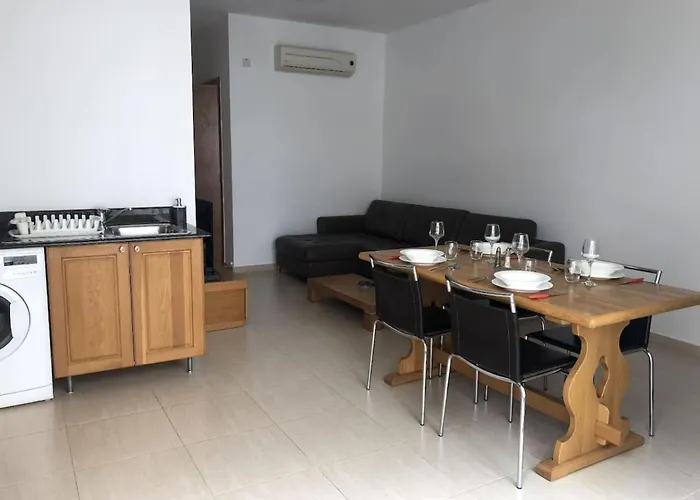 Apartment Tigne 5 One Bedroom Sliema