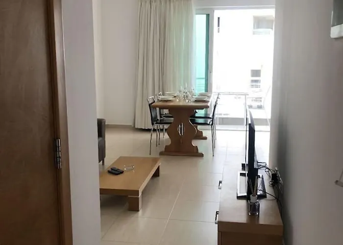 Tigne 5 One Bedroom * Sliema